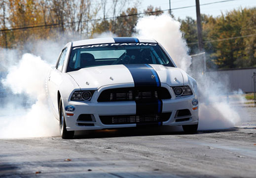 Cobra Jet 2013 Mustang-02